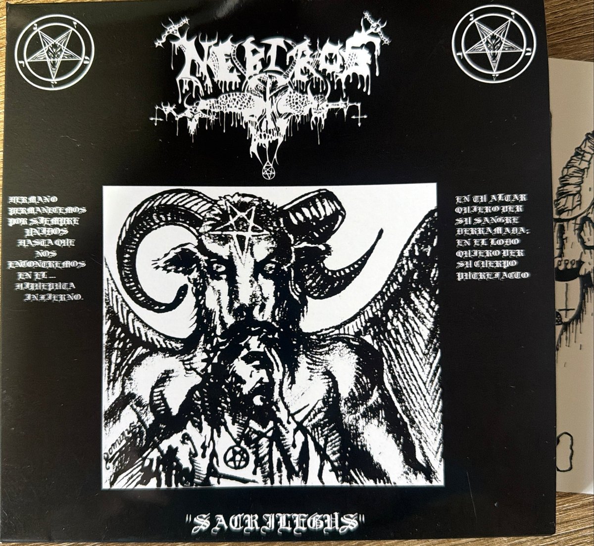 NEBIROS – Sacrilegus – Vinilo 7" (foto de la portada)